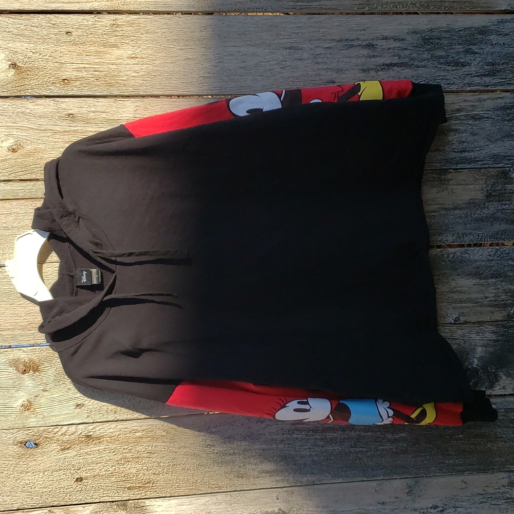 Hot Topic Disney pullover hoodie with Mickey and Minnie Mouse on the sleeves